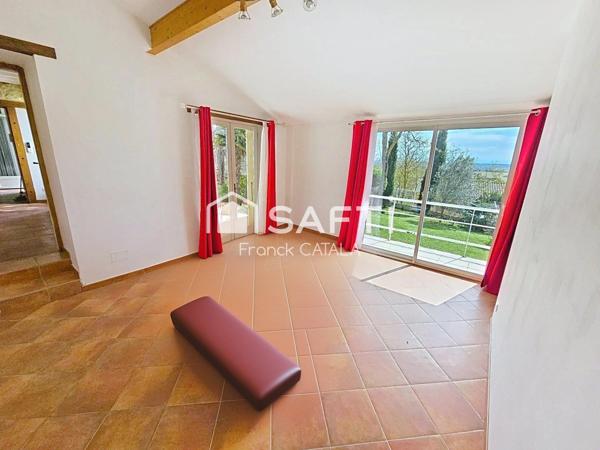 Beaucoup de cachet et vue Pyrénées