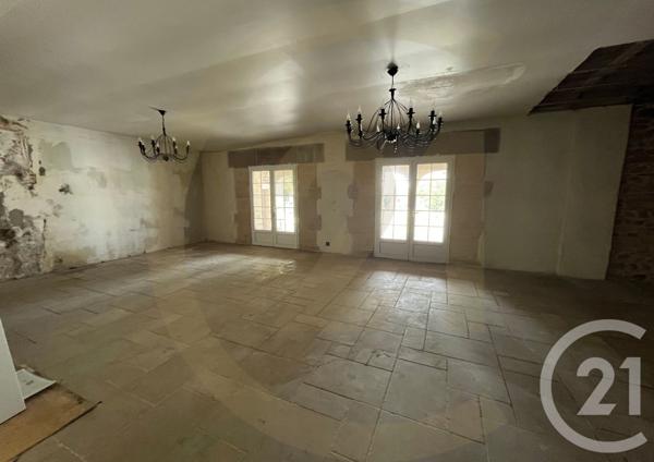 Maison à vendre  4 pièces - 300 m2 CHATONNAY - 38