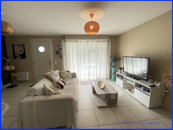 Dpt Hautes Pyrénées (65), à vendre a TARBES maison T4 de 91 m² avec garage sur 206,00 m² de Terrain.