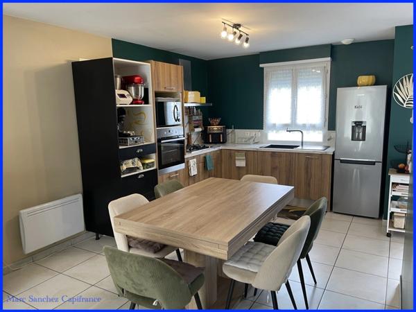 Dpt Hautes Pyrénées (65), à vendre a TARBES maison T4 de 91 m² avec garage sur 206,00 m² de Terrain.