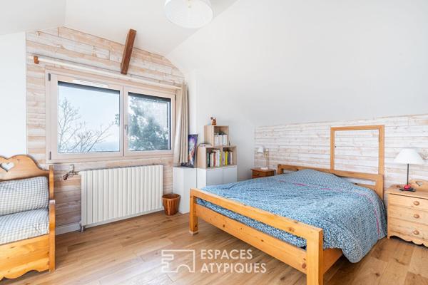 Maison ossature bois avec vue et piscine