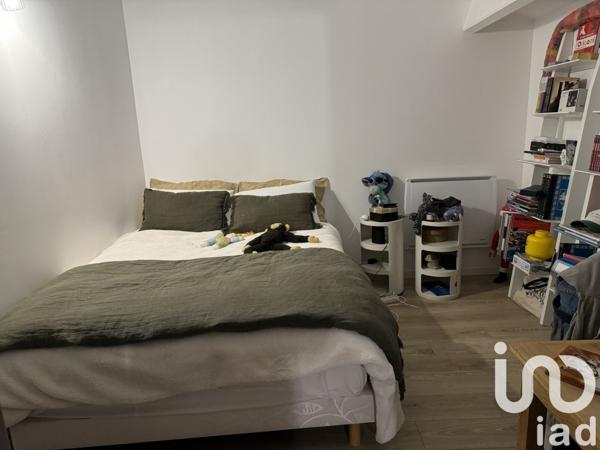 Appartement 3 pièces de 56 m² à Saint-Cyr-sur-Mer (83270)