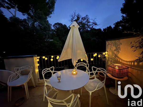 Appartement 3 pièces de 56 m² à Saint-Cyr-sur-Mer (83270)