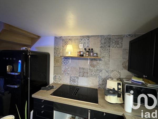 Appartement 3 pièces de 56 m² à Saint-Cyr-sur-Mer (83270)