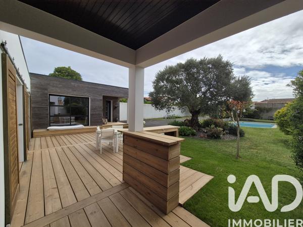 Maison à vendre 6 pièces 173 m² L'Houmeau