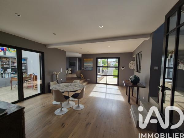 Maison à vendre 6 pièces 173 m² L'Houmeau