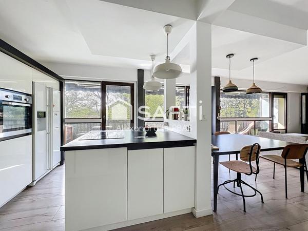 Appartement familial lumineux avec terrasse, à 5 min du tram – Pessac Camponac