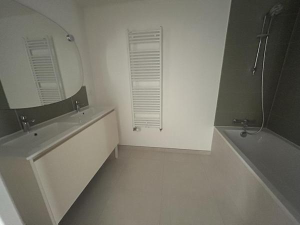 Location Appartement 87.01 m² - Pontoise 95300