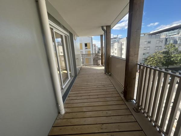 Location Appartement 87.01 m² - Pontoise 95300