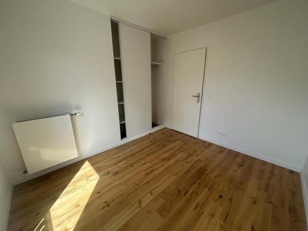 Location Appartement 87.01 m² - Pontoise 95300