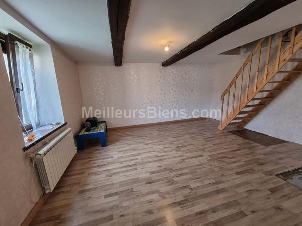 Maison en bon état de 108 m2 avec terrain et garage