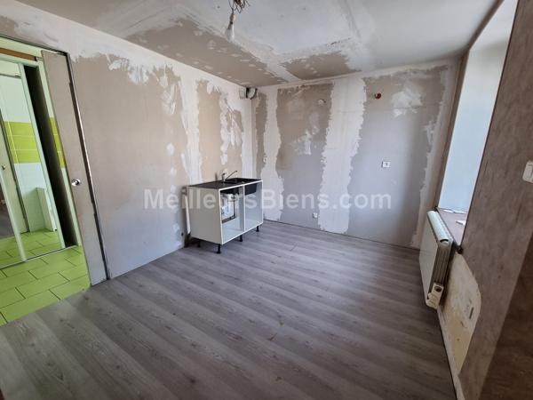 Maison en bon état de 108 m2 avec terrain et garage