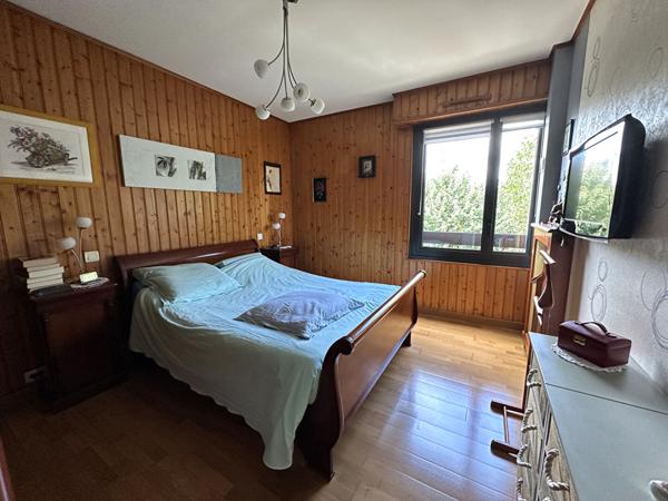 Appartement 4 pièces 2 chambres quartier Bernadière-Bellevue à Saint-Herblain. Balcon,