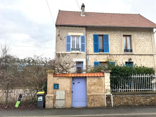 Maison atypique à Auvers sur oise