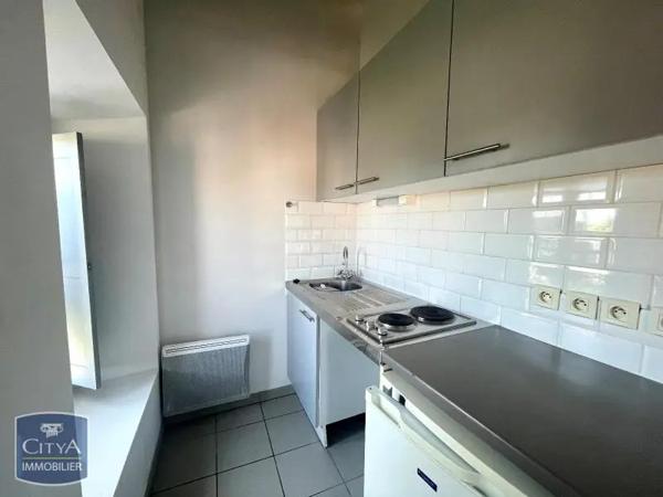 Appartement à louer 1 pièce 22.66m² Narbonne (11100)