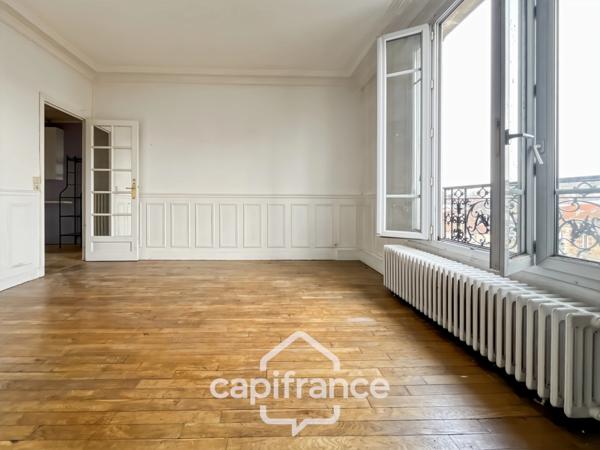 FONTENAY-SOUS-BOIS AUX PORTES DE VINCENNES – 50,45 m² – 260 000 € HAI – DERNIER ÉTAGE – CHARME DE L’ANCIEN