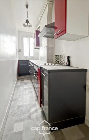 FONTENAY-SOUS-BOIS AUX PORTES DE VINCENNES – 50,45 m² – 260 000 € HAI – DERNIER ÉTAGE – CHARME DE L’ANCIEN