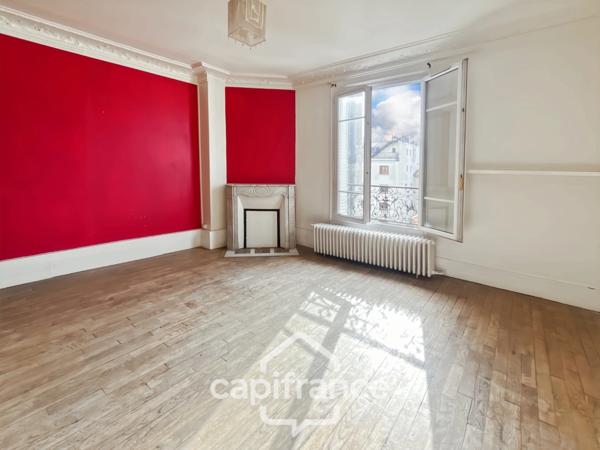 FONTENAY-SOUS-BOIS AUX PORTES DE VINCENNES – 50,45 m² – 260 000 € HAI – DERNIER ÉTAGE – CHARME DE L’ANCIEN
