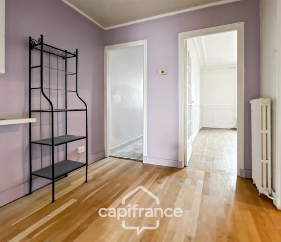 FONTENAY-SOUS-BOIS AUX PORTES DE VINCENNES – 50,45 m² – 260 000 € HAI – DERNIER ÉTAGE – CHARME DE L’ANCIEN