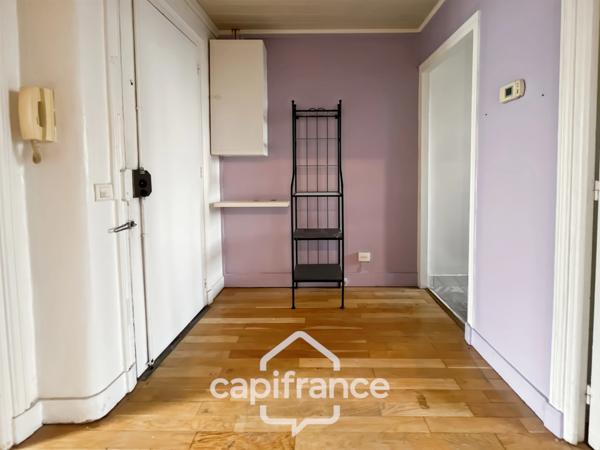 FONTENAY-SOUS-BOIS AUX PORTES DE VINCENNES – 50,45 m² – 260 000 € HAI – DERNIER ÉTAGE – CHARME DE L’ANCIEN