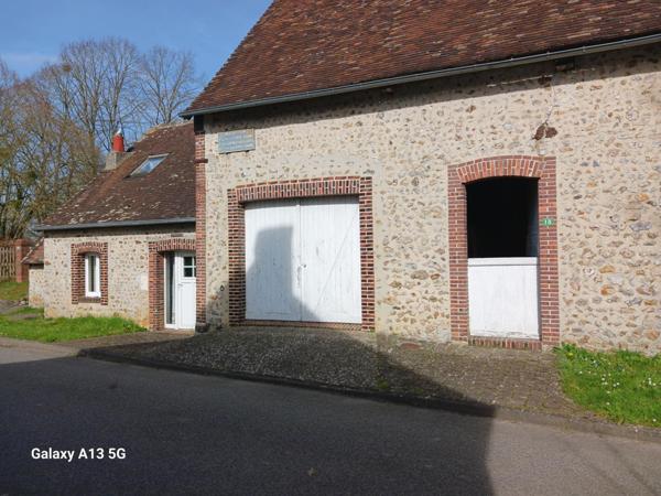 Immeuble à NEUILLY-SUR-EURE, 61290 - 73m²