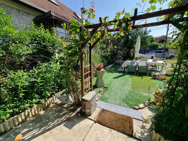 Maison Neuilly Sur Marne 4 pièce(s) 77 m2