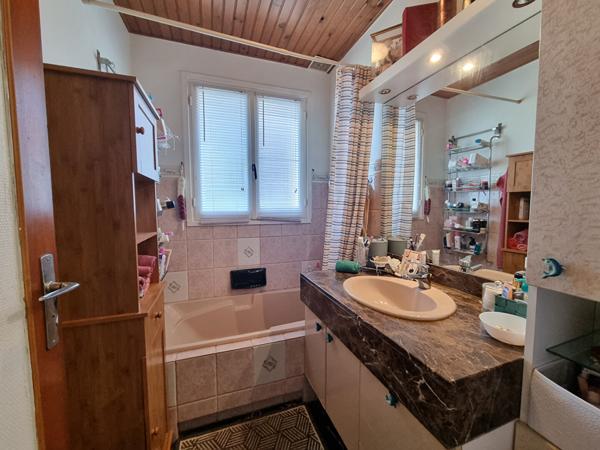 Maison Neuilly Sur Marne 4 pièce(s) 77 m2