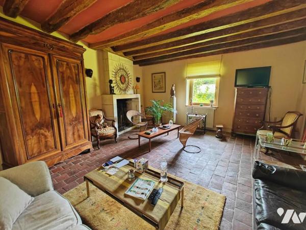 Propriété d'env. 209m² - 5-6 chambres - Possibilité activ. Lib