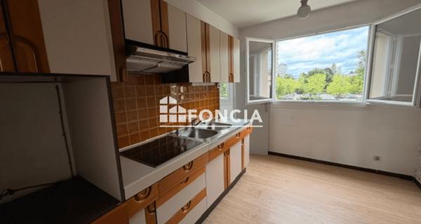 À vendre Appartement 4 pièces 73.44 m² - Rennes 35200