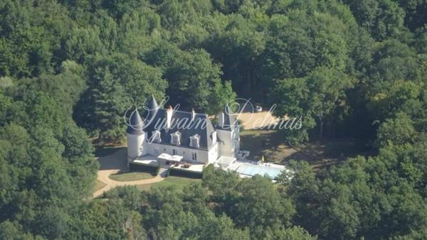 Maison à vendre 16 pièces proche de TOURS (37)