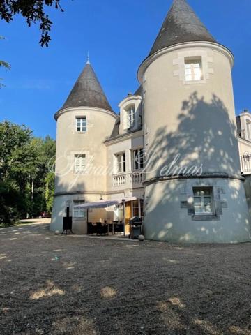Maison à vendre 16 pièces proche de TOURS (37)