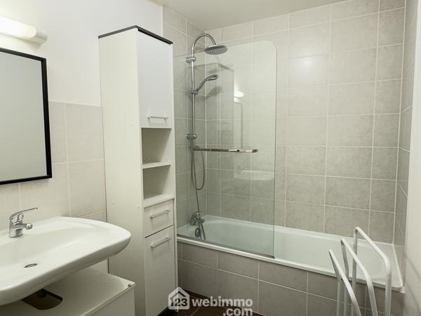 Maison 65 m² à Cholet 49300