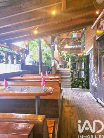 Restaurant à vendre 389 m² Le Gosier