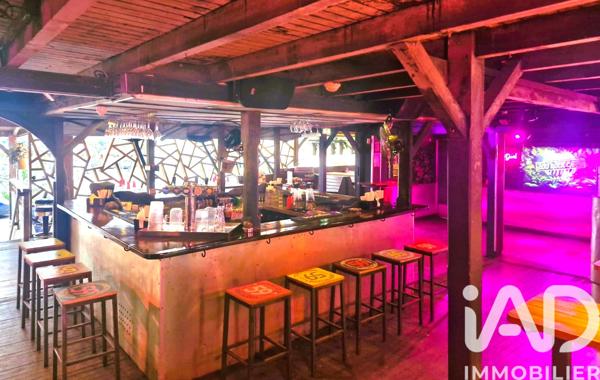 Restaurant à vendre 389 m² Le Gosier