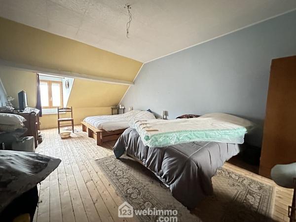 Maison 218 m² à Crépy 02870