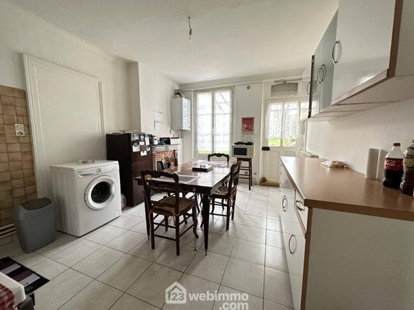 Maison 218 m² à Crépy 02870