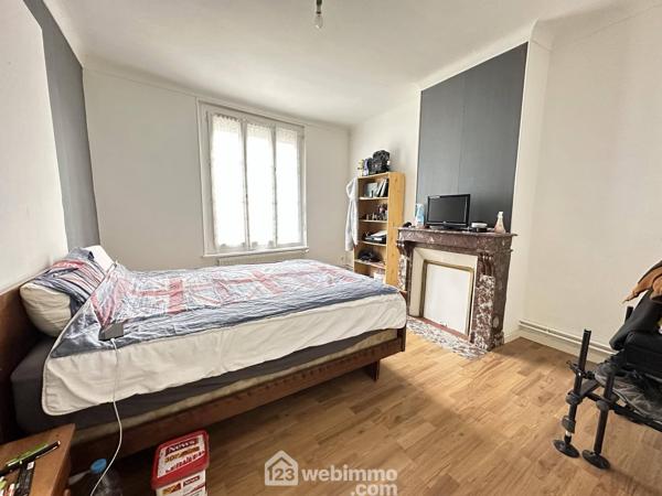 Maison 218 m² à Crépy 02870