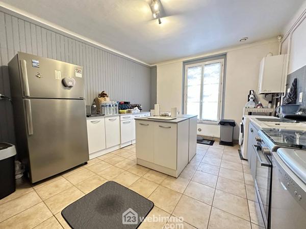 Maison 218 m² à Crépy 02870