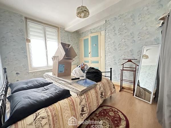 Maison 218 m² à Crépy 02870