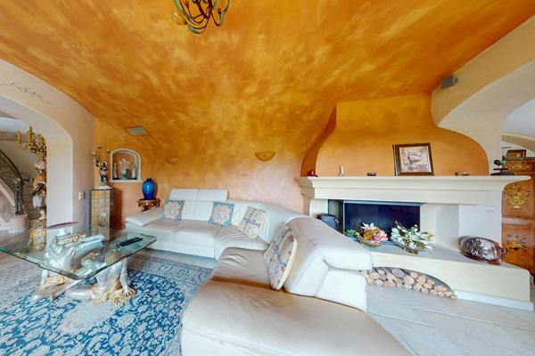 Belle Propriété atypique 207m² piscine Saint-Cyprien- 66750 Saint cyprien