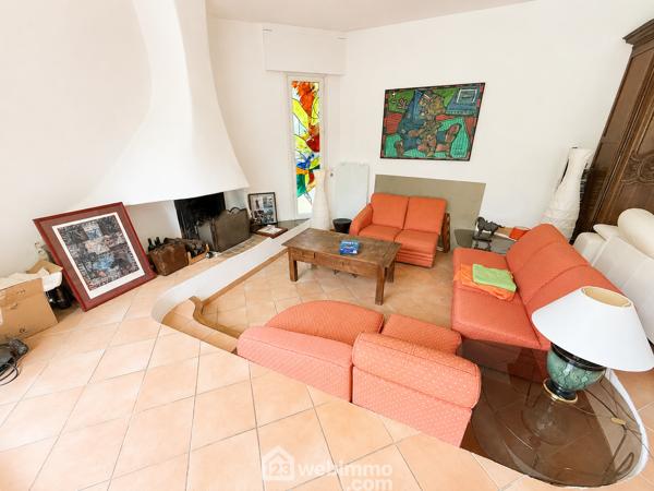 Villas 220 m² à Saint-Aunès 34130