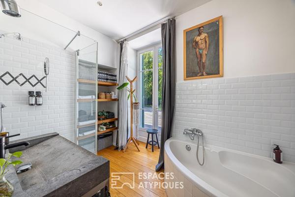 Appartement de plein pied avec jardin dans une ancienne bâtisse