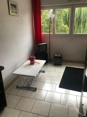 Studio meublé avec parking
