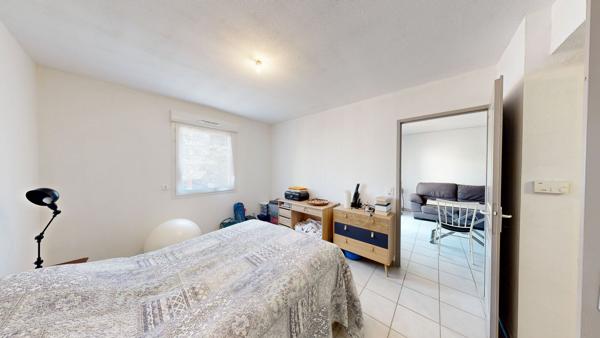 Appartement T2 avec balcon et place de parking