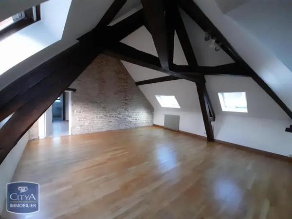 Appartement à louer 3 pièces 49.95m² Dijon (21000)