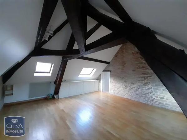 Appartement à louer 3 pièces 49.95m² Dijon (21000)