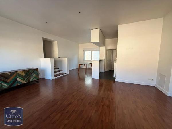 Appartement à louer 3 pièces 94.55m² Arras (62000)