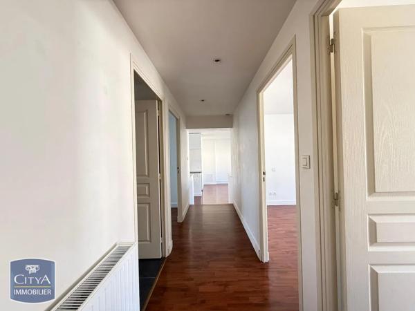 Appartement à louer 3 pièces 94.55m² Arras (62000)