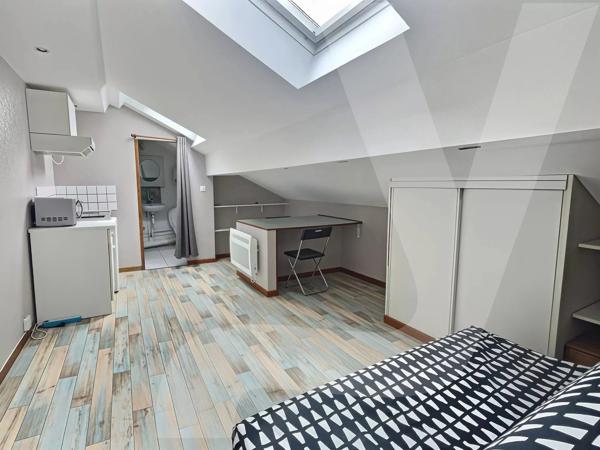 Studio meublé de 11 m² – Dernier étage – Nancy - 54000 Nancy - Réf 87314709