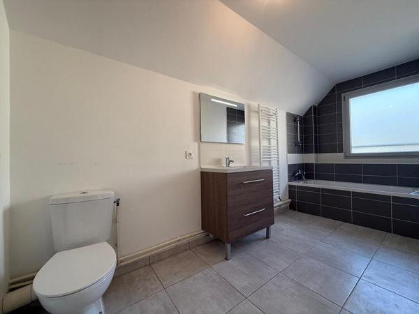 Maison Verrieres En Anjou 6 pièce(s) 85 m2
